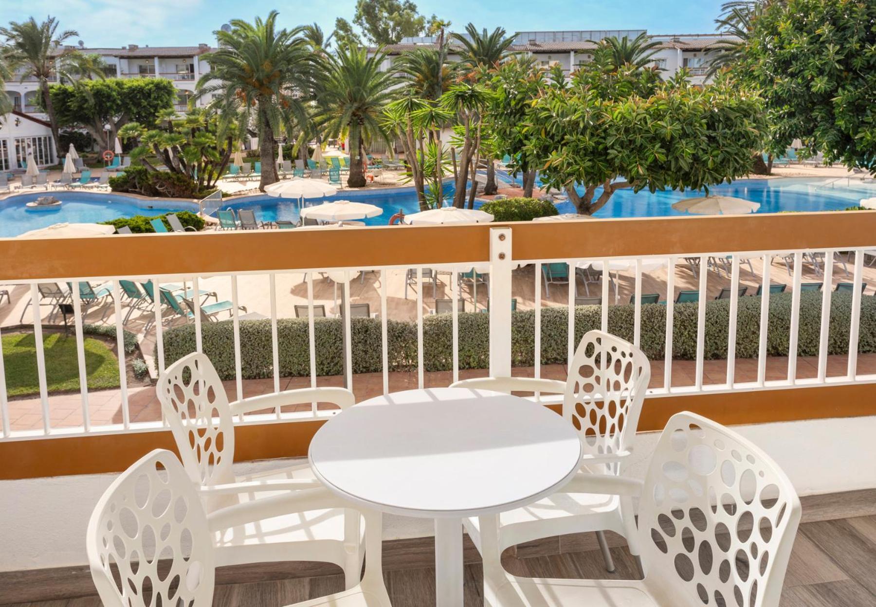 Alcudia Garden Aparthotel Port de Alcudia  ภายนอก รูปภาพ