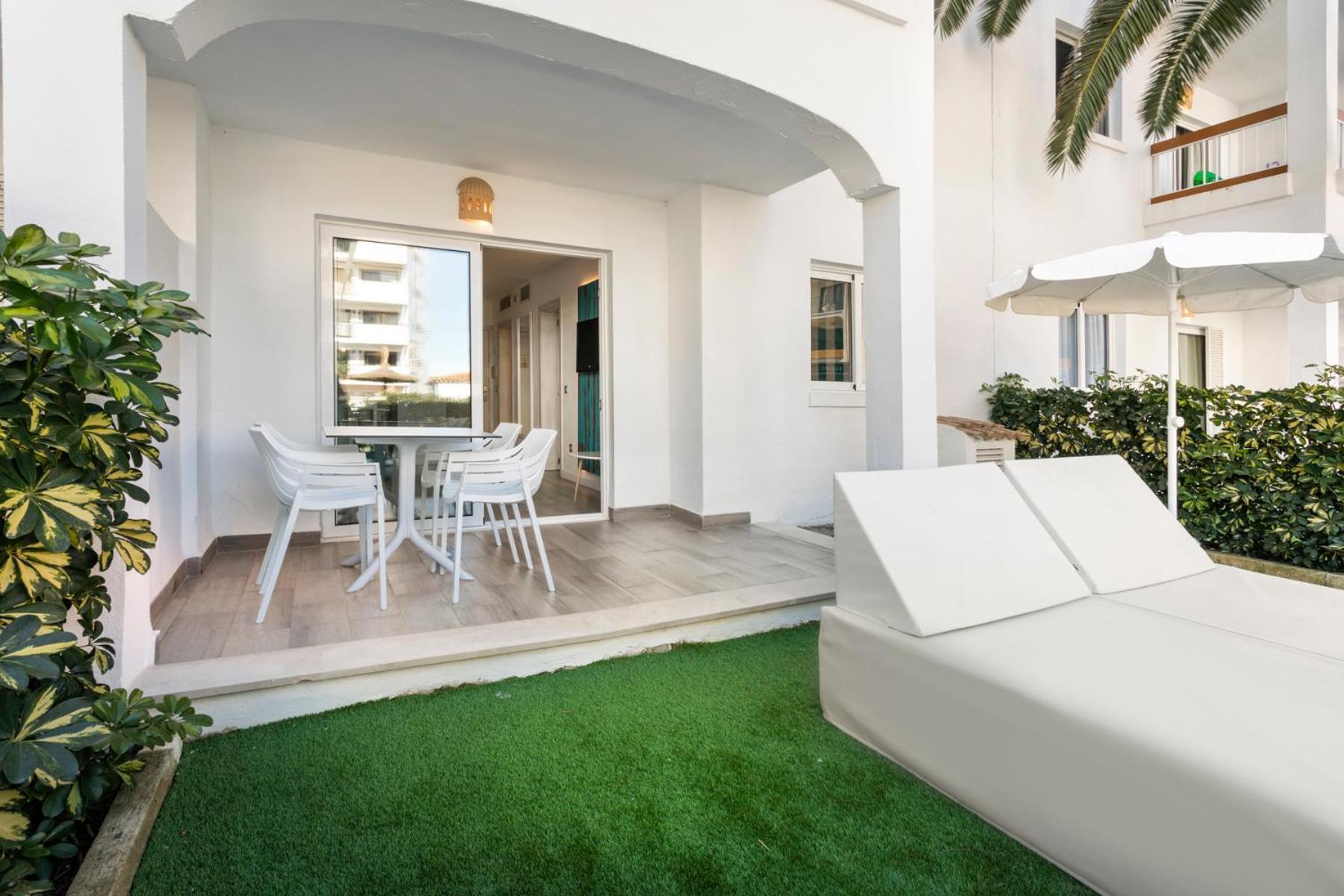 Alcudia Garden Aparthotel Port de Alcudia  ภายนอก รูปภาพ
