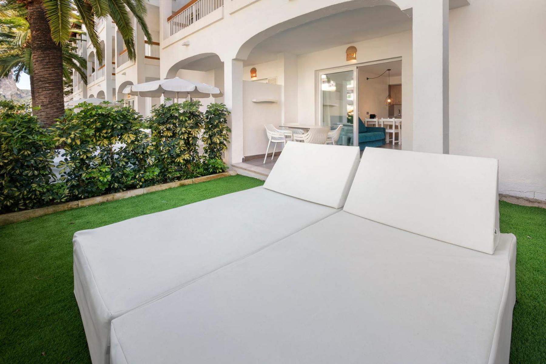 Alcudia Garden Aparthotel Port de Alcudia  ภายนอก รูปภาพ