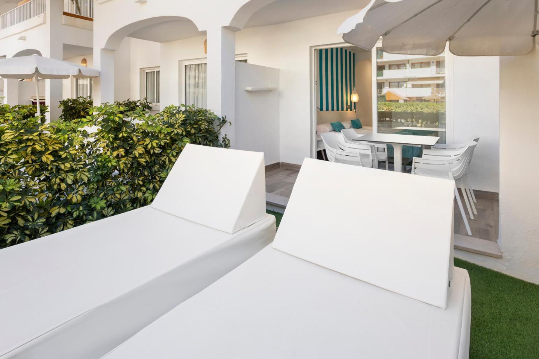 Alcudia Garden Aparthotel Port de Alcudia  ภายนอก รูปภาพ